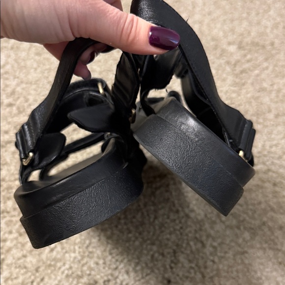 Steve Madden Black Sandals with Gold Accents - Picture 5 of 8